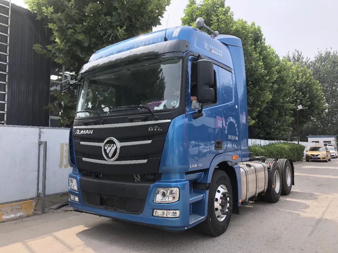 5万就能买的自动挡6X4牵引车