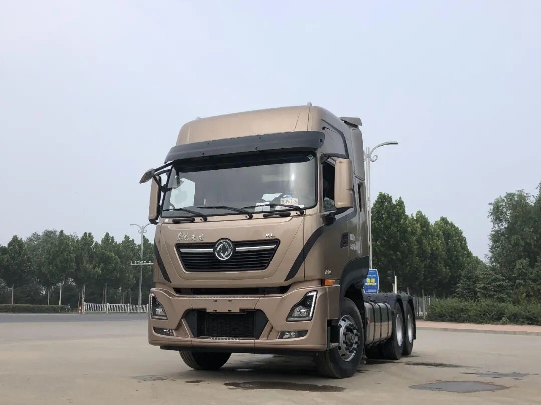 5万就能买的自动挡6X4牵引车