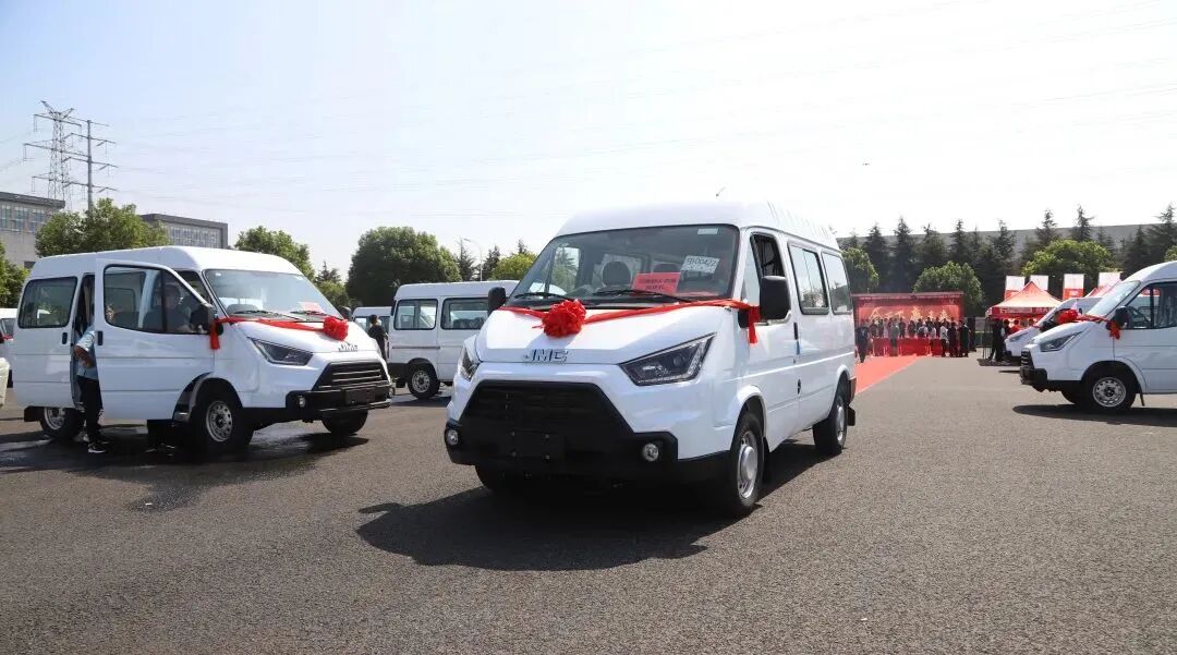 又150辆交付！江铃特顺为何能“C位出道”？