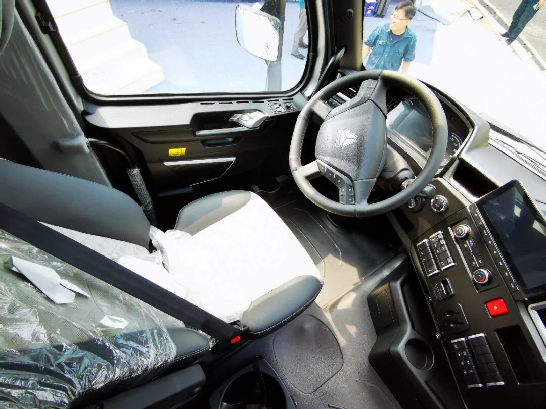 中国重汽新黄河凭什么卖49万？