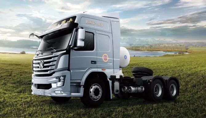 解放|重汽|陕汽|东风|大运|红岩 6款天然气重卡牵引车大PK 谁是这一领域的“畅销品”？