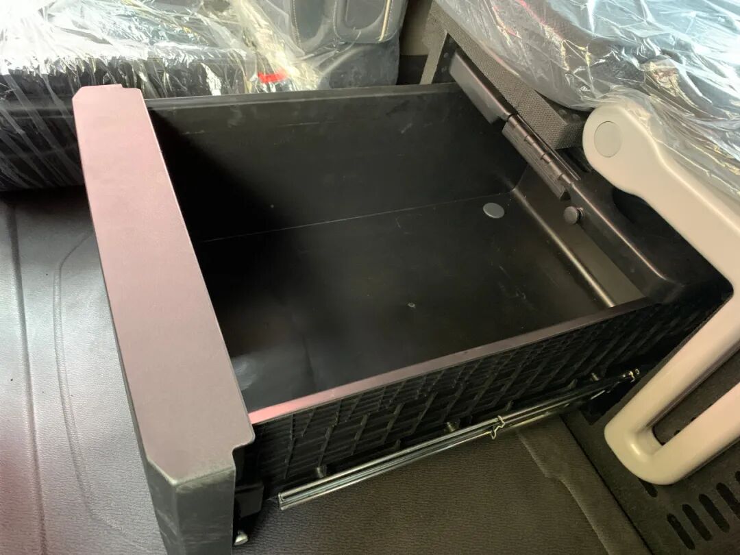 4.68万的自动挡重卡来了！中国重汽豪沃TH7上市