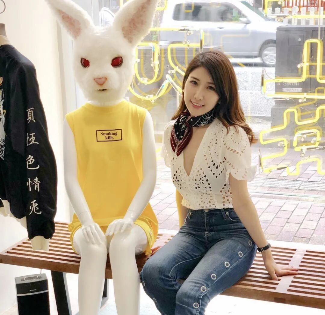 【美女】大尺度玩潮流不输明日花，历代FR2御用兔女郎性感大揭秘！（组图） - 56