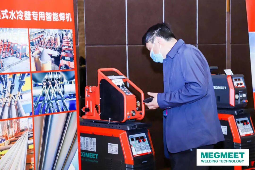 锅炉压力容器焊接技术峰会论坛 - 麦格米特智能气保焊机