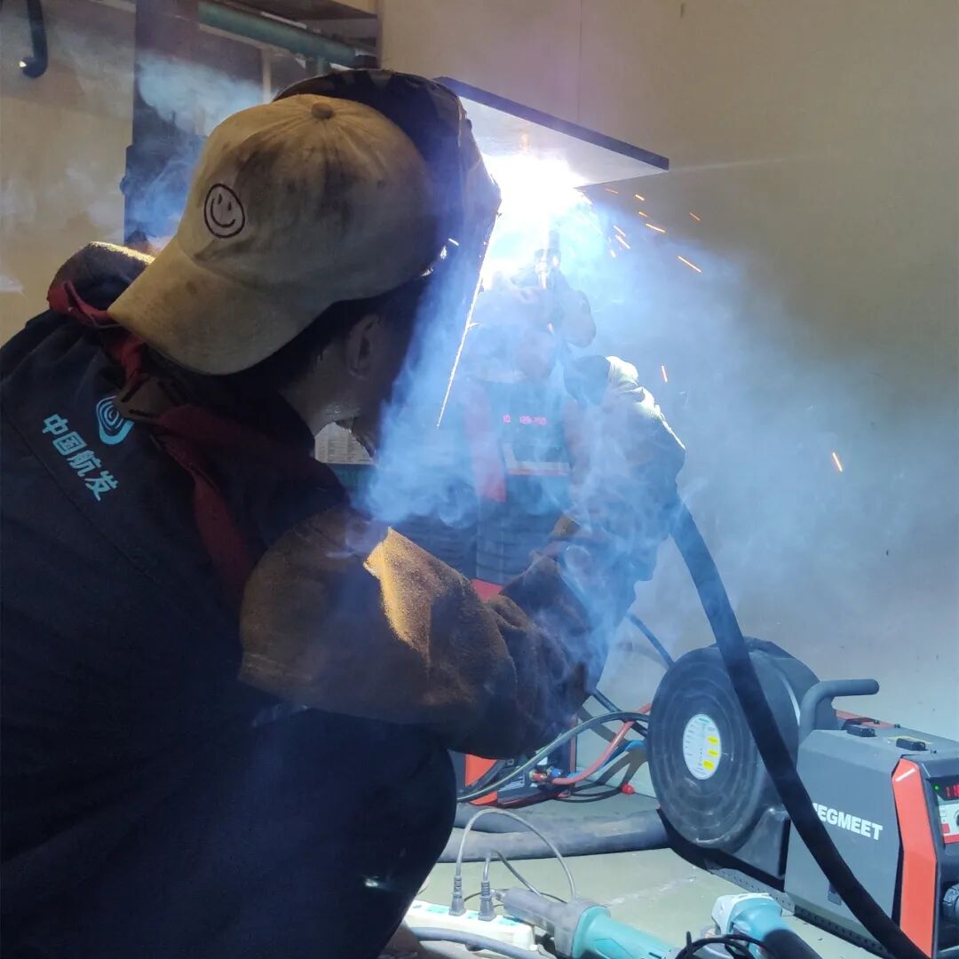 株洲第八届“技能天下”职业技能网络直播大赛焊接项目竞赛焊接现场