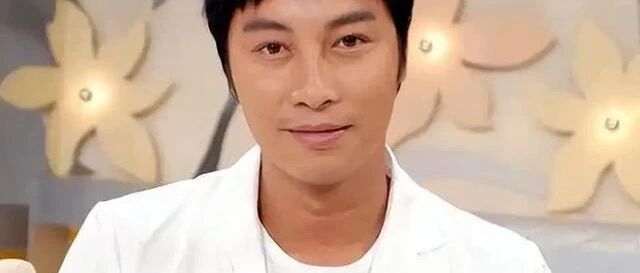 谭耀文宣布开演唱会:虽然我专心拍戏,但37年来从未放弃唱歌