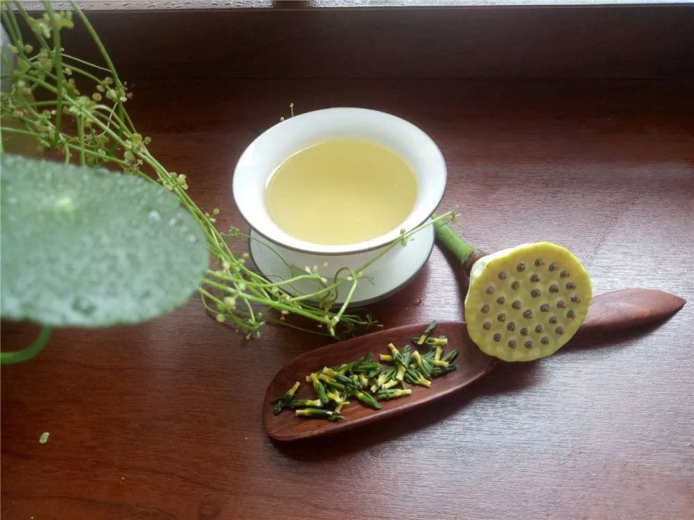 品茶節第四期在荷花茶中回味懷集馬寧湖朗茶的神韻