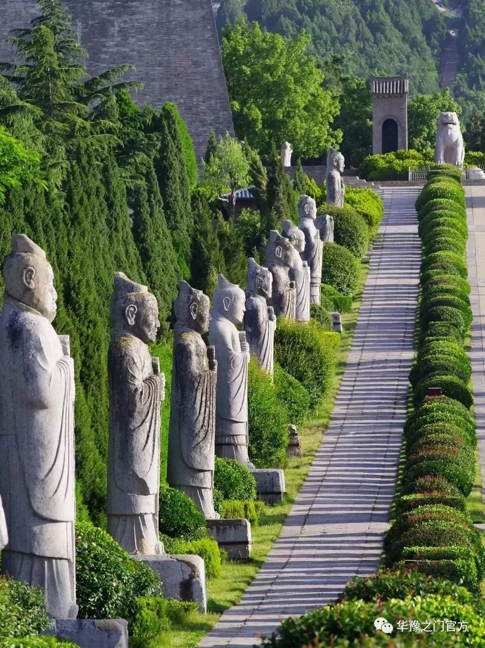 拉宾德拉纳特·泰戈尔世界名著名译文库·泰戈尔集：花钏女·泰戈_陈明宪 陈钏_臂钏