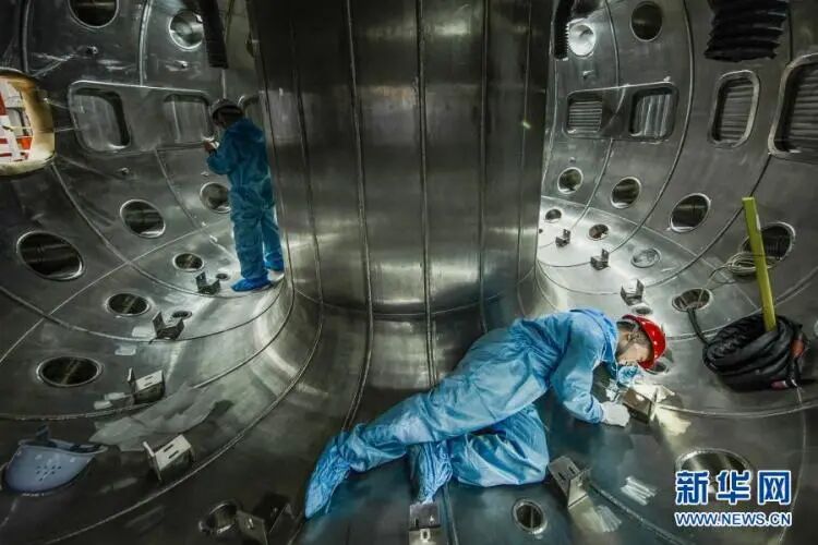 核裂变发生在太阳内部_太阳核裂变和聚变_太阳内部发生的是核聚变还是核裂变