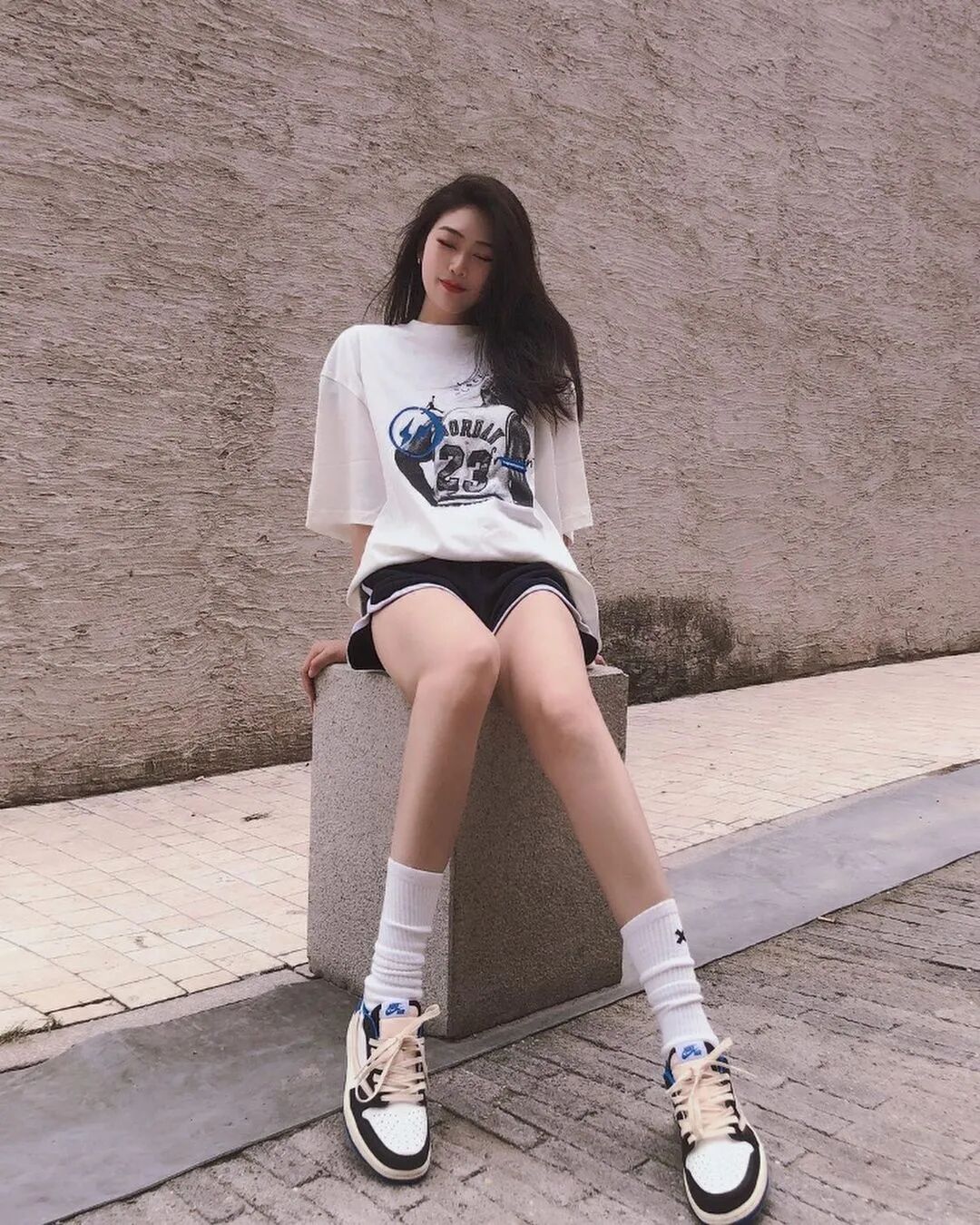 Nike又上热搜！工厂停产，1.16亿双球鞋无法交付，真要涨价？-Supreme情报网