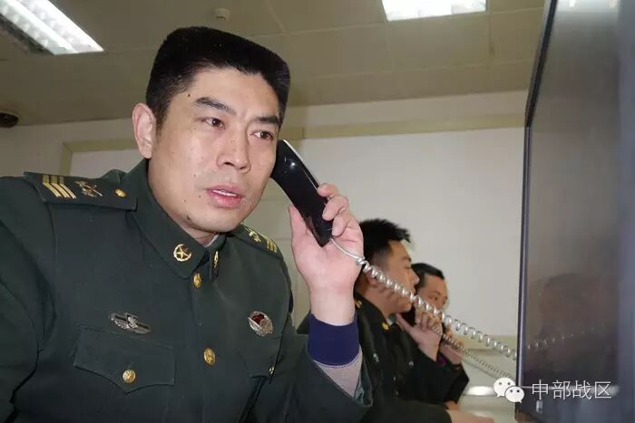 【独家报道】三级军士长何继轩:心无旁骛守战位 甘做改革"铺路石"