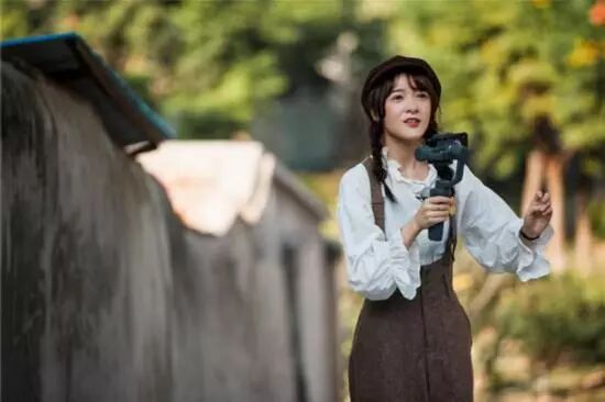 什么软件能做视频_视频能软件做背景图吗_视频软件做视频