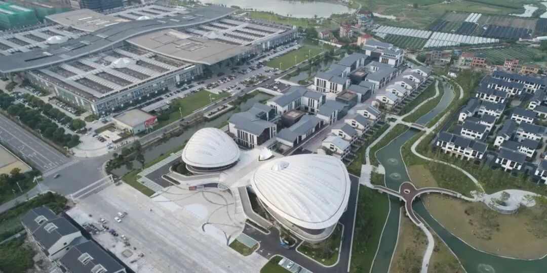 珍珠小镇·蝶来望境民宿珍珠小镇· 蝶来望境民宿为诸暨市文旅集团旗