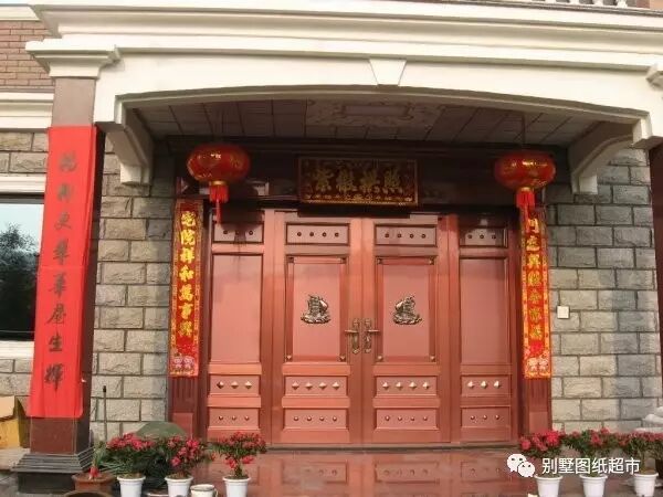 网友花60万建四层自建房,大家都称双开大门好霸气(含平面图 装修图)