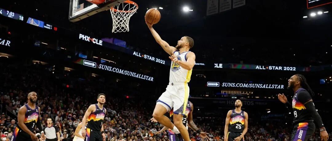 33分！库里圣诞大战破心魔，波特3分钟7分，上演张伯伦重生好戏