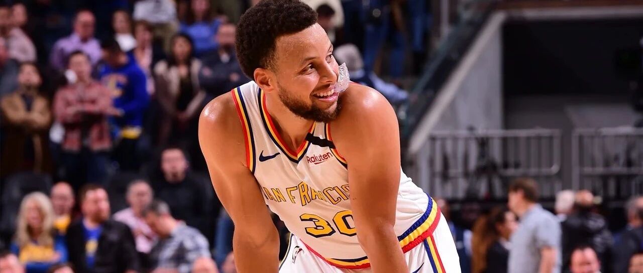 【现金红包】小学生盼望开学，库里被托管740万，维金斯最新训练曝光