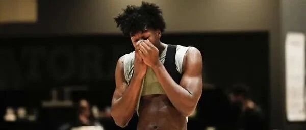 怀斯曼难啊！还没复出就触发健康安全协议，维金斯要进全明星？杜兰特猛吹库里