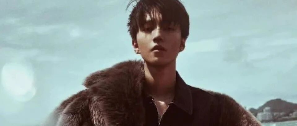 时代峰峻各位追星赢家：王俊凯被送偶像车，宋亚轩被偶像感动落泪，严浩翔被偶像拥抱