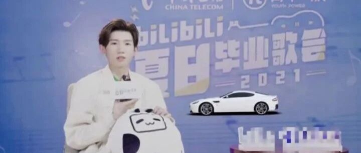 王源化身王冰冰的小迷弟，大胆吐槽王冰冰不足之处，说出网友心声