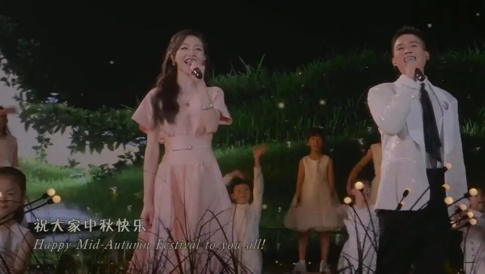 阿云嘎郁可唯文艺晚会演唱歌曲