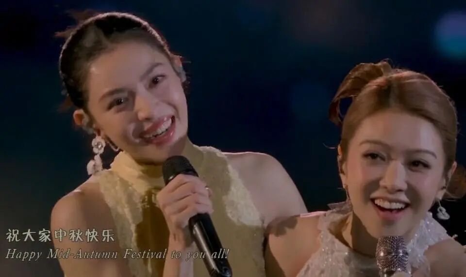 阿云嘎郁可唯文艺晚会演唱歌曲