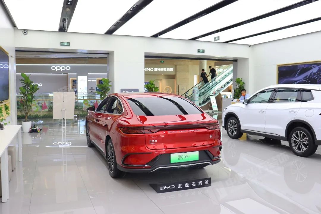 江蘇朗迪·雨花客廳店裝修項目完工驗收！(圖2)