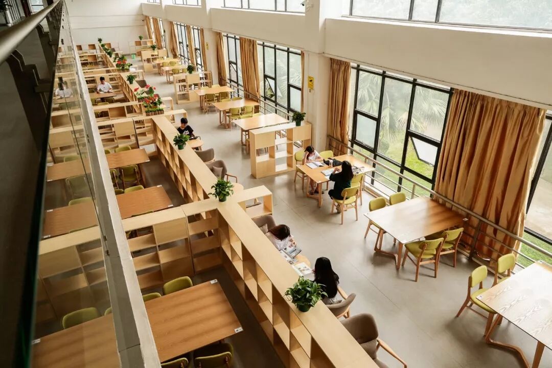 �㶫�Ṥְҵ����ѧԺ2019�ۺ�����ȫ����5��