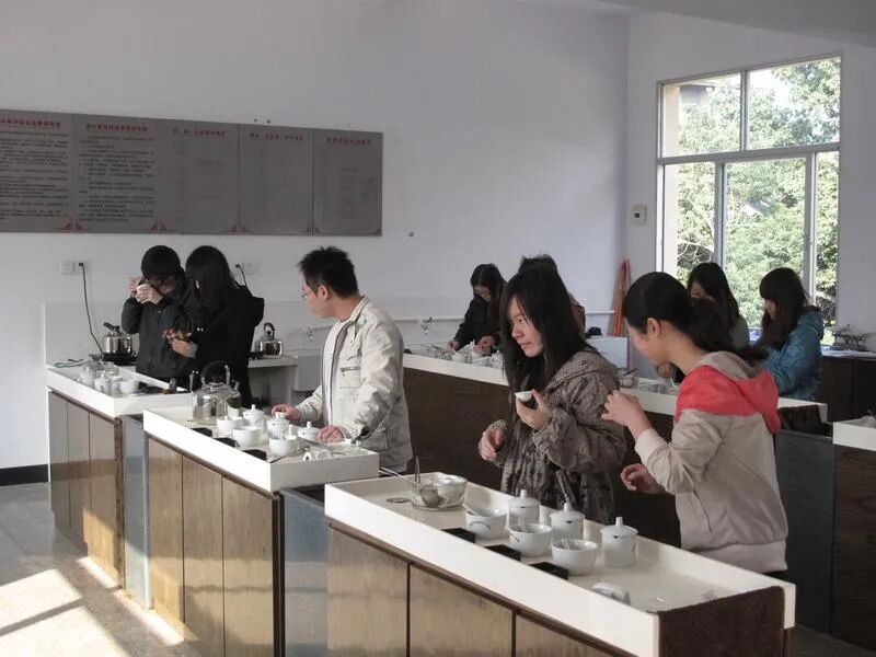 80%的人不知道，这些冷门专业就业率高！