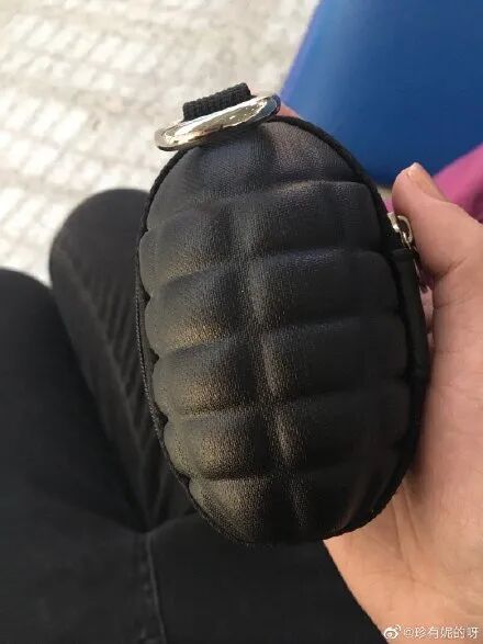 疫情期间过安检需要多久疫情期间过安检有多“刺激”？看完笑哭了哈哈哈哈哈哈12