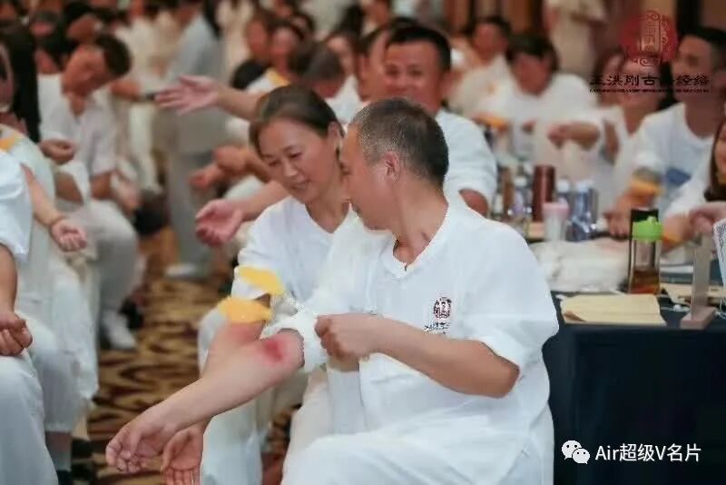 古法经络|心脏不好、防血压高拍打这里……太实用了！