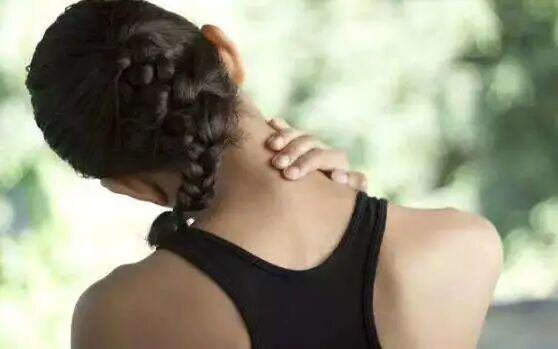 人体的衰老从肩颈开始！通肩颈，防百病，养好肩颈不生病