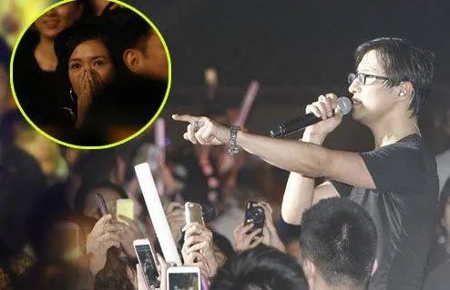 大瓜!国民夫妻离婚,代y出轨锤爆,圈内最大黑幕曝光!-微信头条网 大瓜!国民夫妻离婚,代y出轨锤爆,圈内最大黑幕曝光!