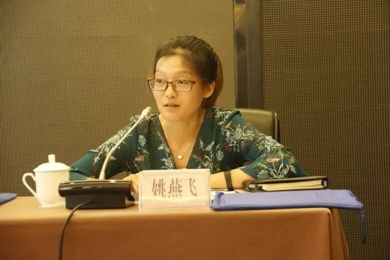 工作进行培训市纪委副书记尹胜利向各县市区交办扶贫领域问题线索会上