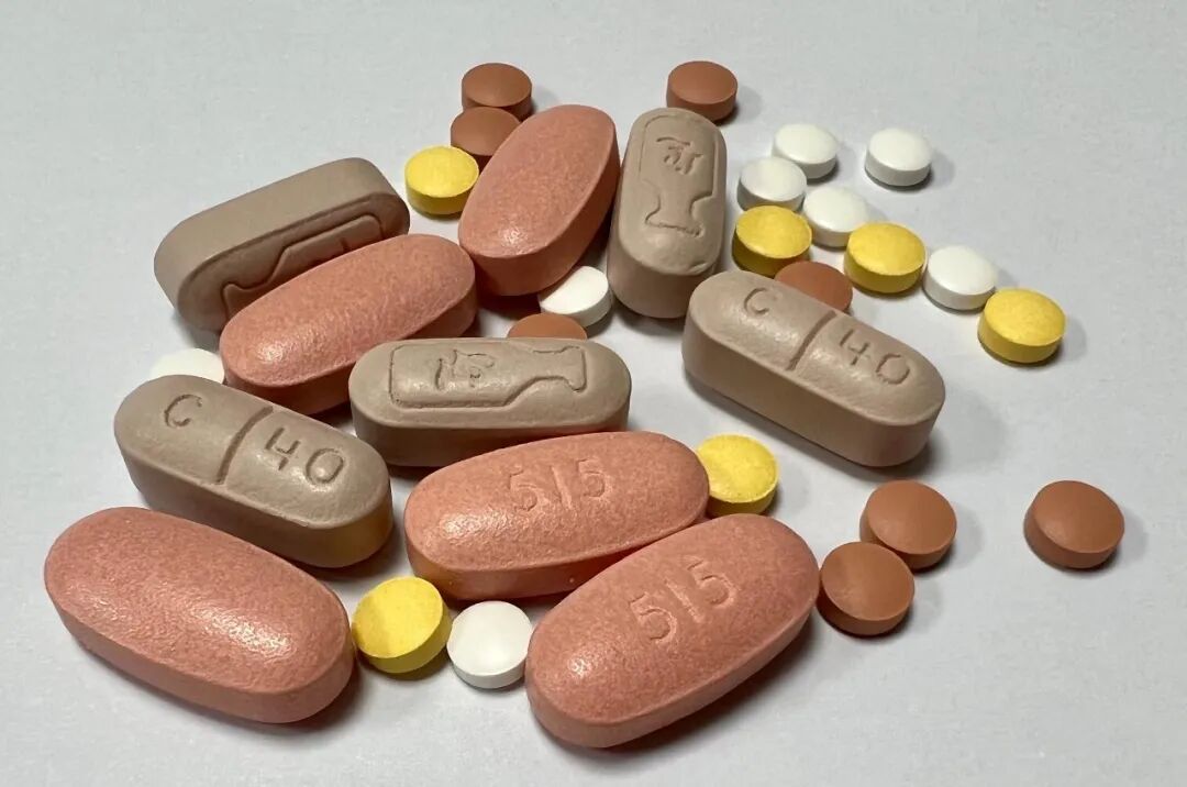 BE药片治什么作用药片太大可以掰碎服用吗？药师详解不同剂型的服用规范！_https://www.jmylbn.com_新闻资讯_第6张