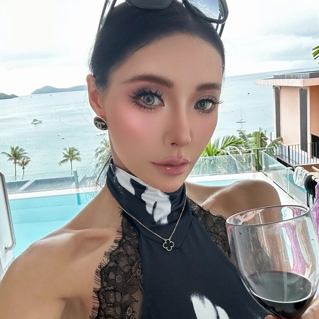 歌手璐璐糖