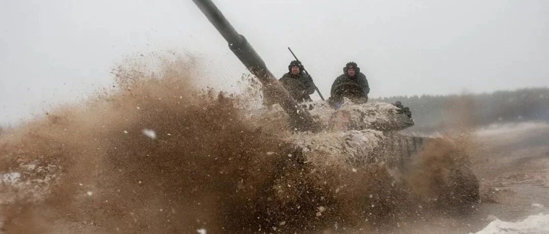 “撤！立即离开！”