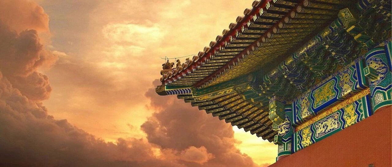 美国无法改变中国，不如改变自己——