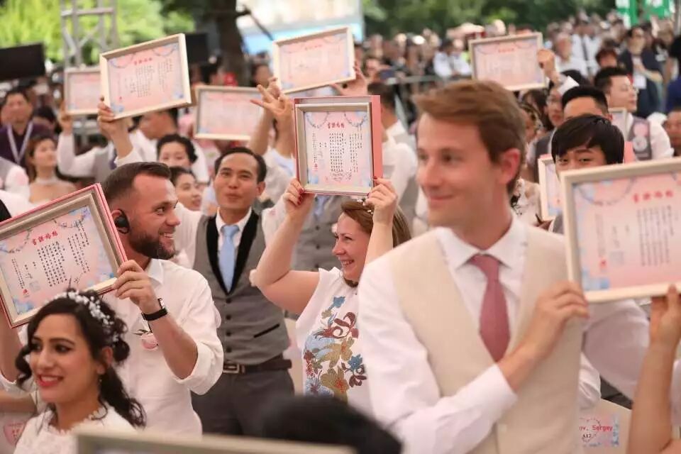 老司机马云证婚，“我证的婚，合同期80年！”（内附马云“飙车”金句）-天下网商-赋能网商，成就网商