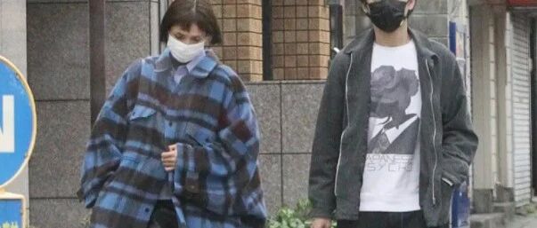 怀孕6个月，两人终于宣布结婚啦！