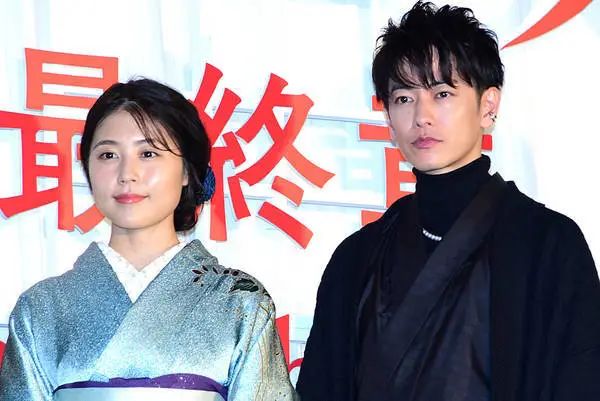 村 純 有 佐藤健 架 傳閃婚有村架純！認識「天堂醫生」佐藤健的壞男孩魅力