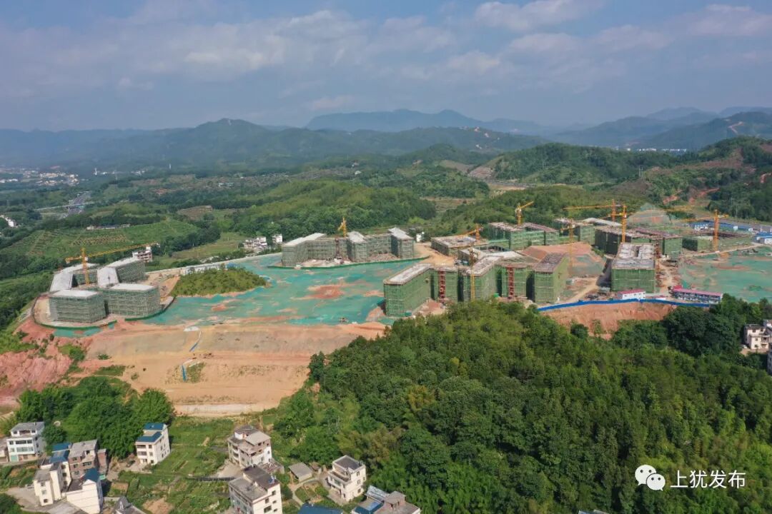 快来看看上犹中学南湖校区已经建成这样了