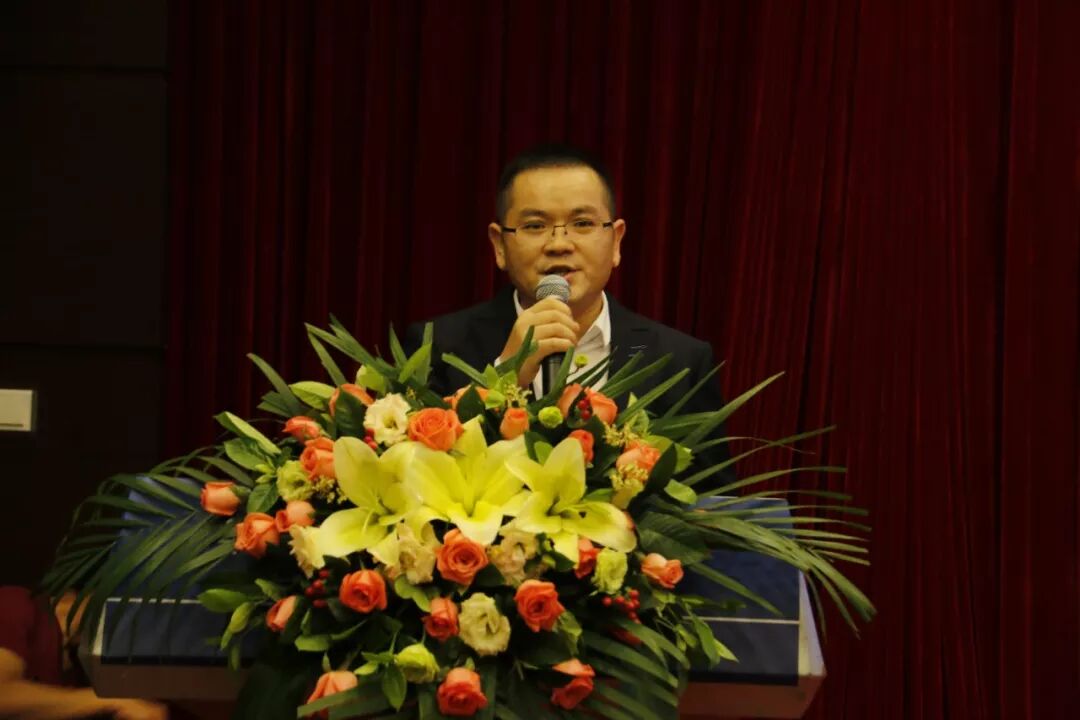 没想到（首届中国智能科技展览）首届中国智能产业博览会，首届中国展示道具智慧大会暨智造大奖赛发布会在深召开，(图4)