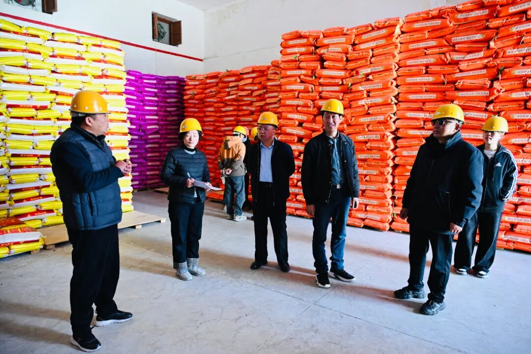 学院（校）开展食堂食材供应专项调研 筑牢校园食品安全防线(图1)