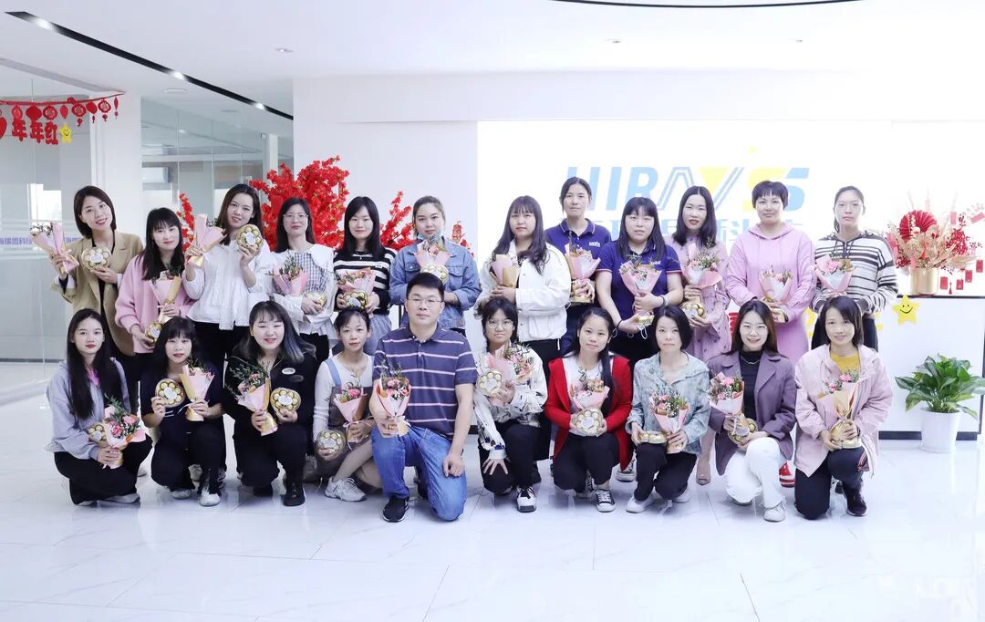 3·8女神节|愿你被世界温柔以待，青丝、白发，梦想仍不败。(图3)