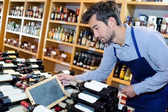 姿势对了，让你的葡萄酒放得长长久久