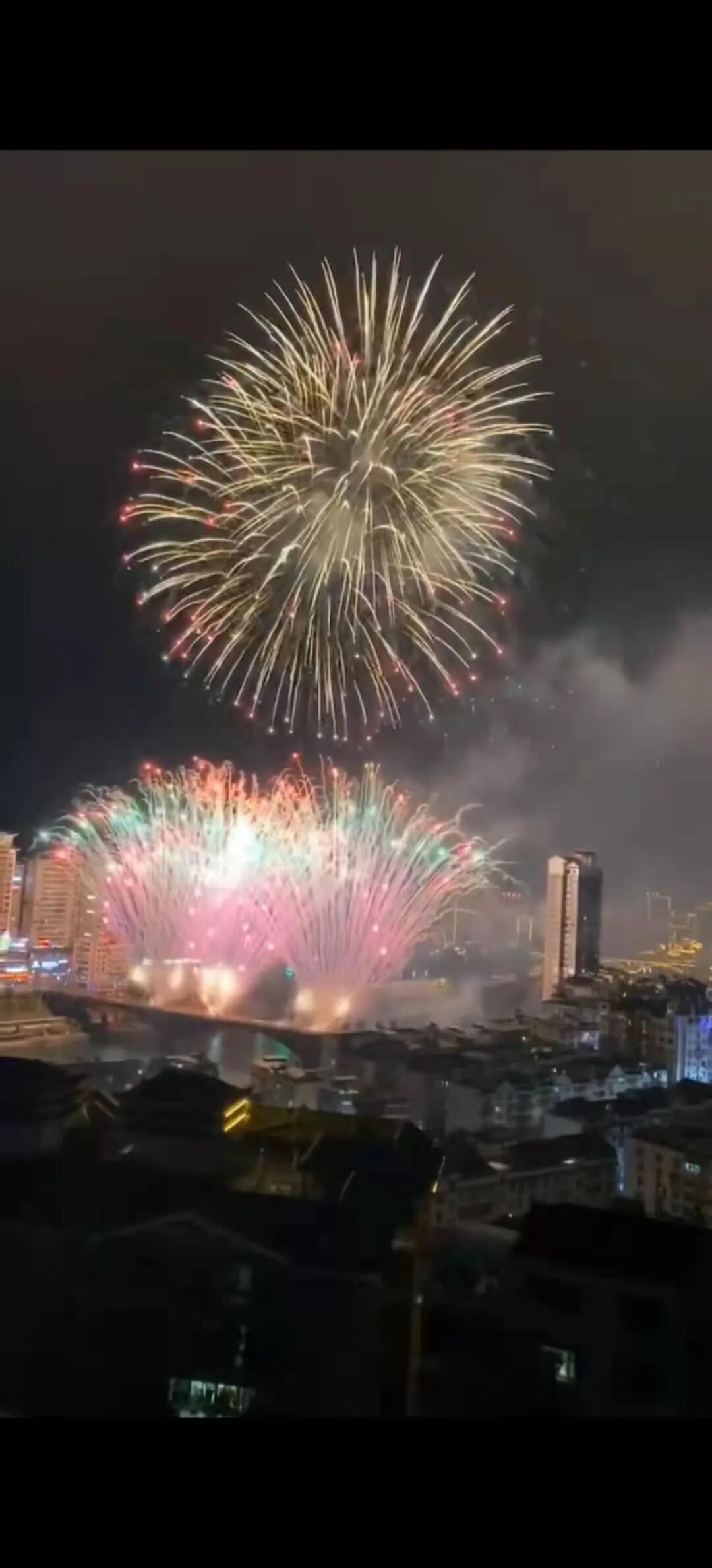 Ԫ���ڿ񻶣�ǭ���Ͼ�������������֣�