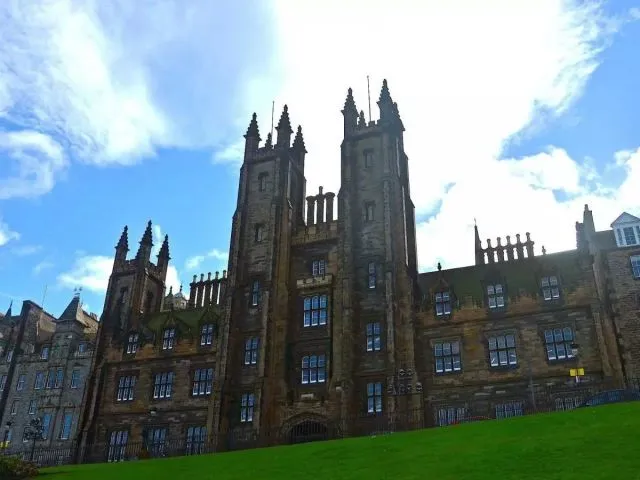 【南京高中国际部】QS排名中英国最好的18所大学,除了牛津剑桥还有它们! 【南京高中国际部】QS排名中英国最好的18所大学,除了牛津剑桥还有它们!
