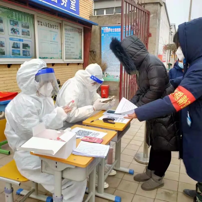 王庆坨镇:好样的!疫情防控一线上的青春力量