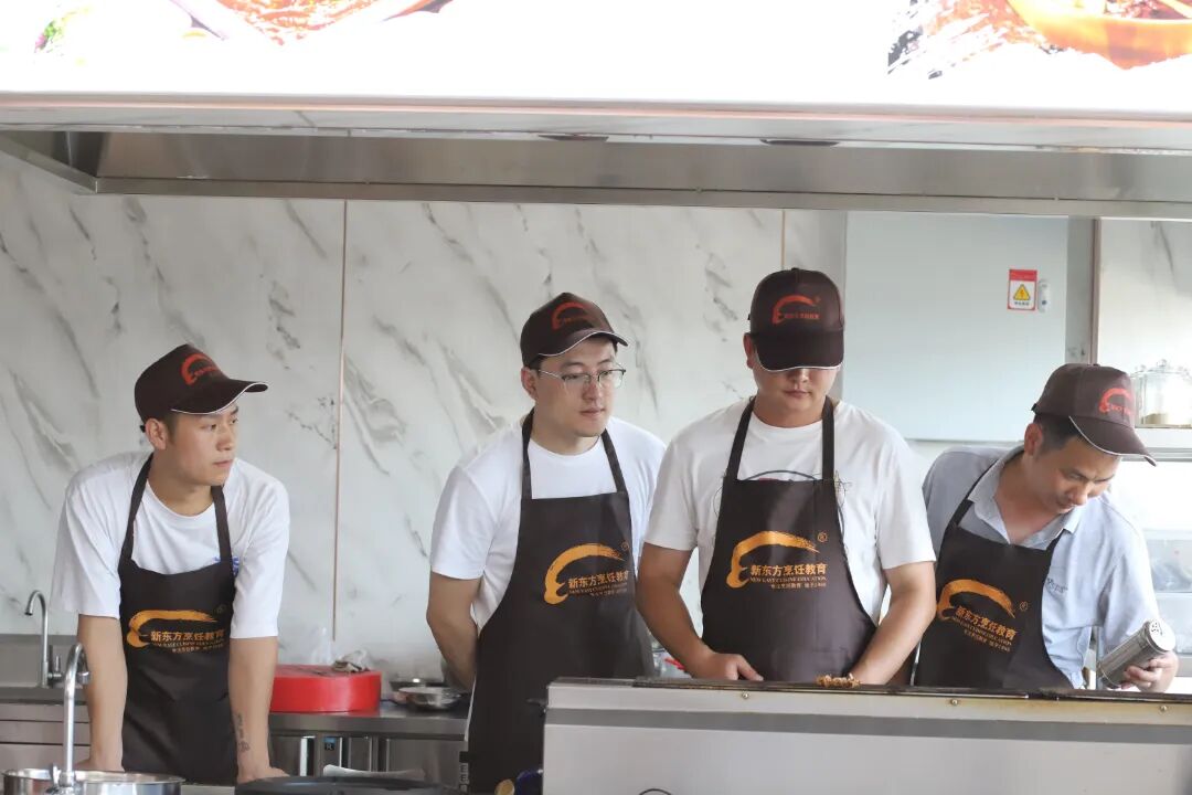 前年投资热门创业开店项目_襄阳最热门小吃创业项目_2015投资热门创业开店项目