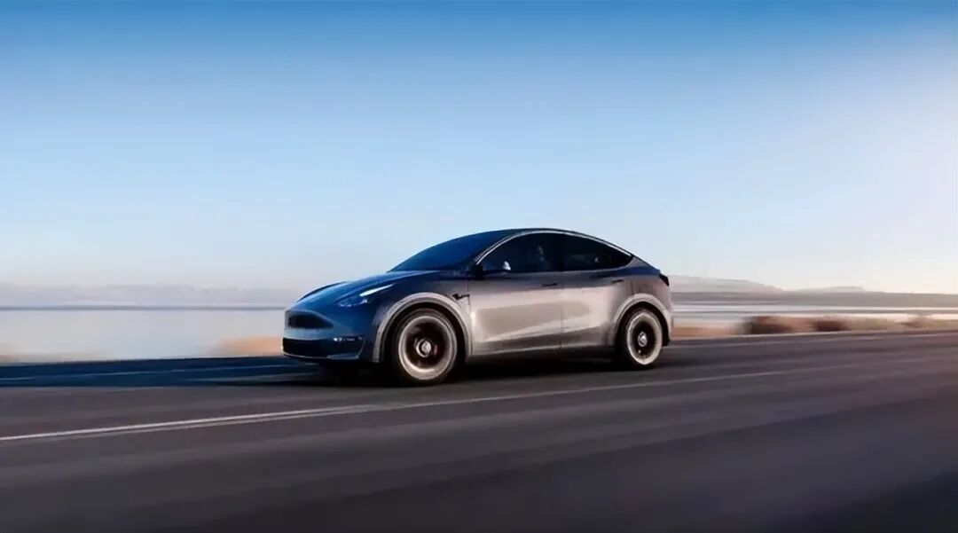 裁员14万人2200亿灰飞烟灭特斯拉崩了